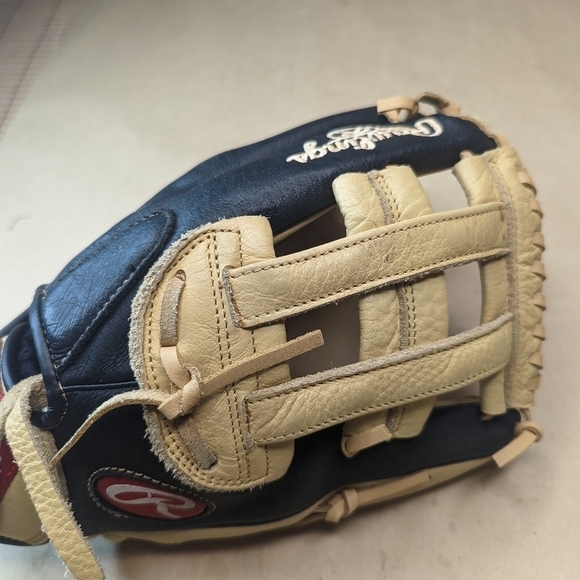 Rawlings P120CBH 12" Prodigy Series Sure Catch . New. Never used. Right hand thr - Picture 3 of 9